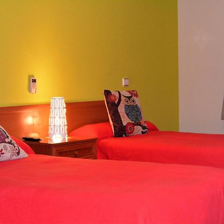 Hostal Gastrobar Carmelo Villarejo de Salvanés Zewnętrze zdjęcie
