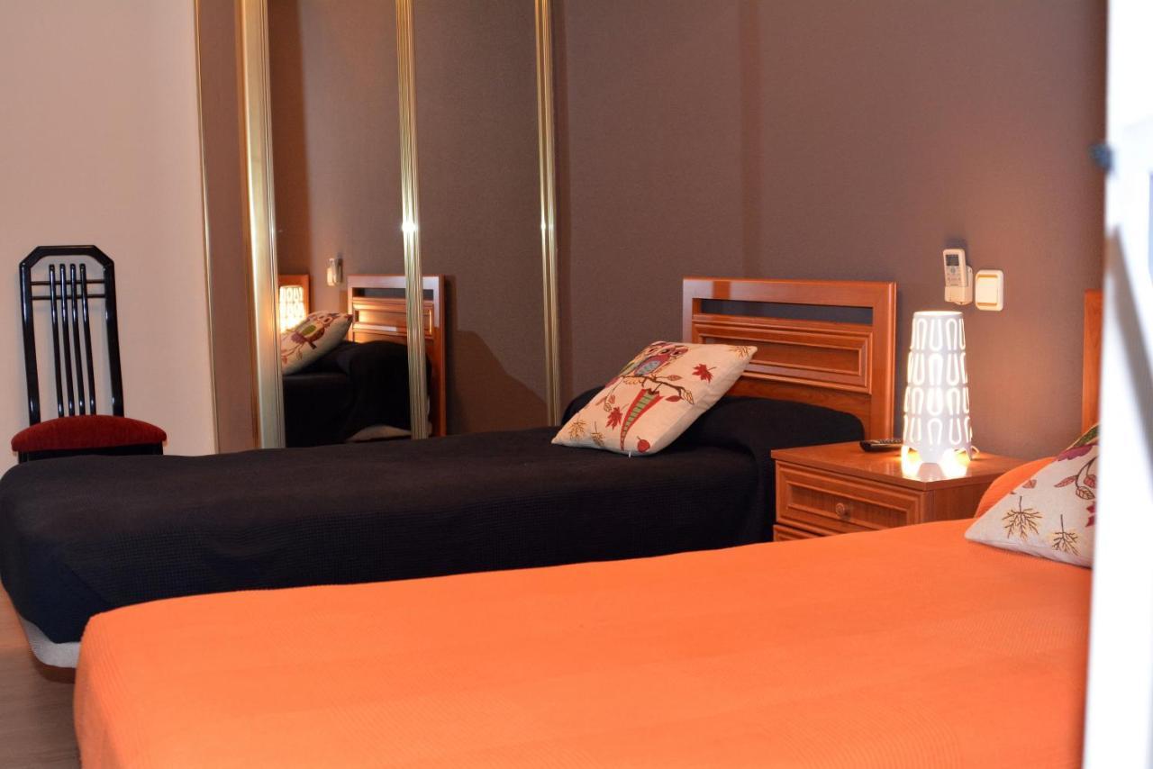 Hostal Gastrobar Carmelo Villarejo de Salvanés Zewnętrze zdjęcie