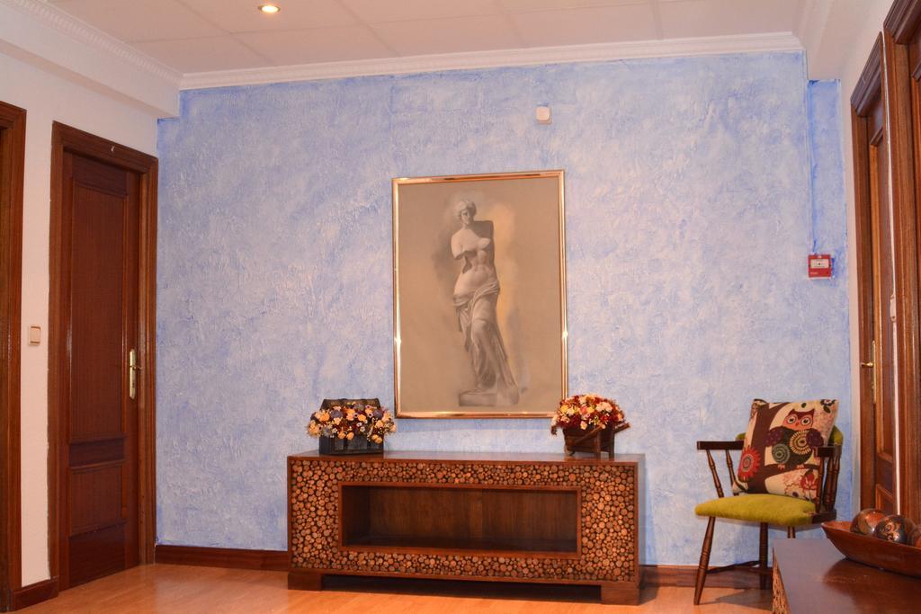 Hostal Gastrobar Carmelo Villarejo de Salvanés Zewnętrze zdjęcie